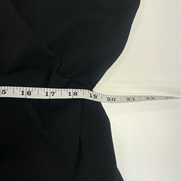 Urban Outfitters Kimchi Blue Drapey Surplice Skort Romper in Black Size Small - Picture 9 of 14